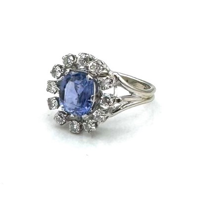Lot 16 - 18K White Gold Sapphire and Diamond Ring