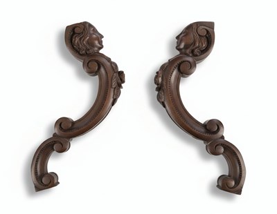 Lot 73 - A PAIR OF 20TH CENTURY GERMAN CARVED WOOD DECORATIVE BRACKETS
Carved wood.