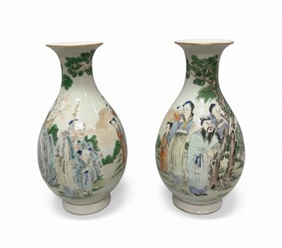 Lot 79 - A Pair of Famille Verte Porcelain Yuhuchunping Vases
China, 19th Century