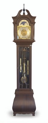 Lot 111 - A 20TH CENTURY GERMAN OR ENGLISH REVIVAL GRANDFATHER CLOCK
Carved wood with a brass dial