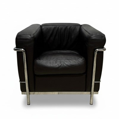 Lot 9 - LC2 Armchair, Grand Confort, Petit Modèle Designer: Le Corbusier (Charles-Édouard Jeanneret)