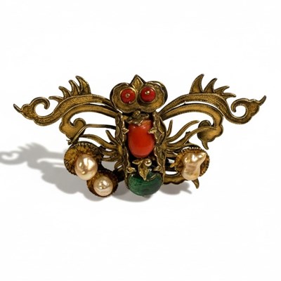 Lot 90 - A Gilt and Silvered Metal Brooch Set with Coral and Semi-Precious Stones