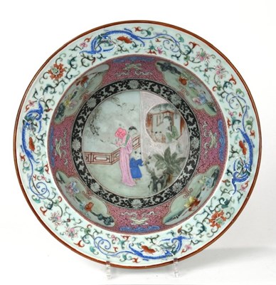 Lot 164 - A famille Rose Porcelain Basin