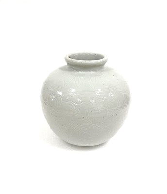 Lot 134 - A Incised White-Glazed Porcelain Vase