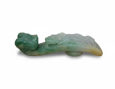 Lot 195 - A Fine Chinese Jadeite Belt Hook (Dàigōu)