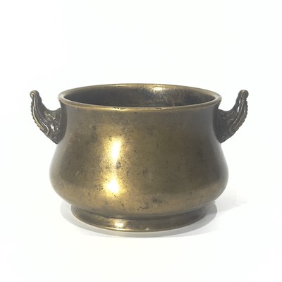 Lot 118 - A Cast Bronze Dragon-Head Handles Censer (Xianglu)