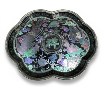 Lot 149 - A Rare Chinese Lobed Lacquer Dish with Mother-of-Pearl Inlay (Luo Tian)