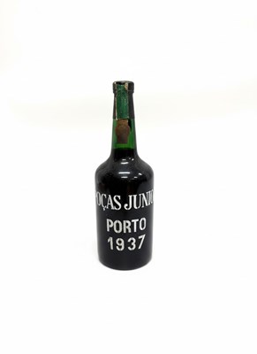 Lot 251 - Poças Júnior Vintage Port 1937