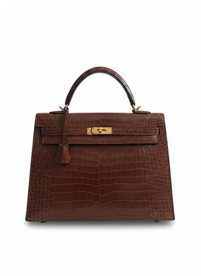 Lot 5 - Hermès Kelly 35 Bag in alligator leather