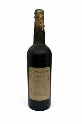 Lot 220 - Garrafeira 1862