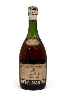 Lot 197 - Rémy Martin Fine Champagne Cognac – VSOP