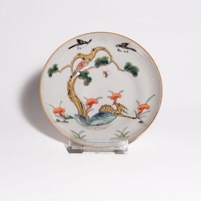 Lot 113 - A Famille Rose 'Monkey and Deer' Dish